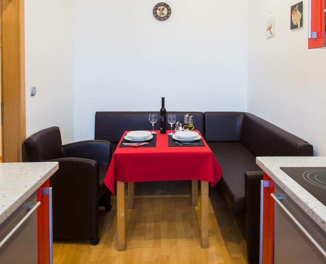 Bella Donna Apartment Maribor Bagian luar foto