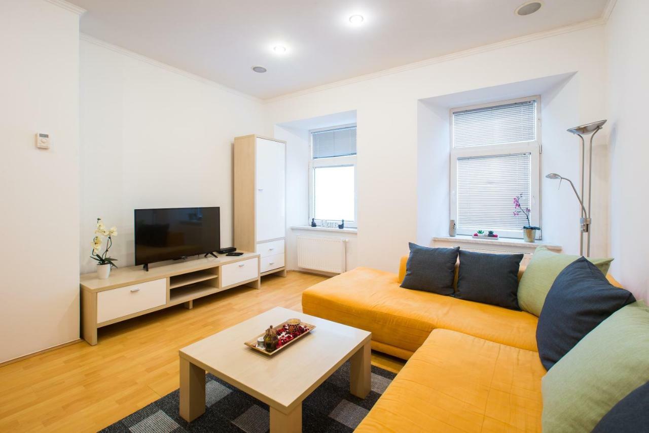 Bella Donna Apartment Maribor Bagian luar foto
